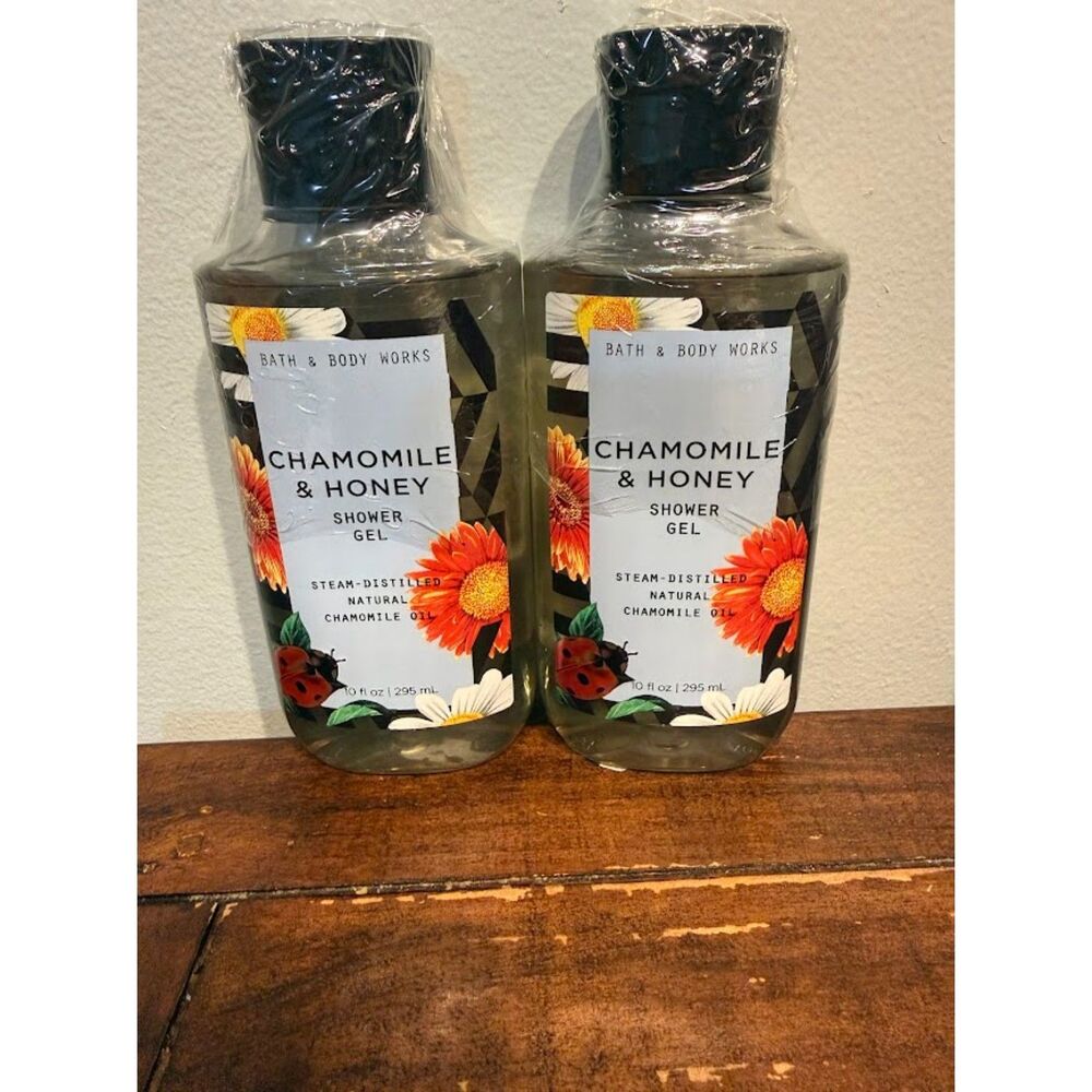 Bath and Body Works Chamomile and Honey Shower Gel lot of 2